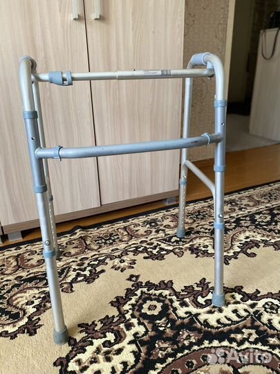 Ходунки для взрослых