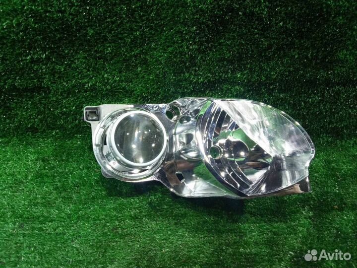 Линза фары Camry 50 (11-17) R б/у