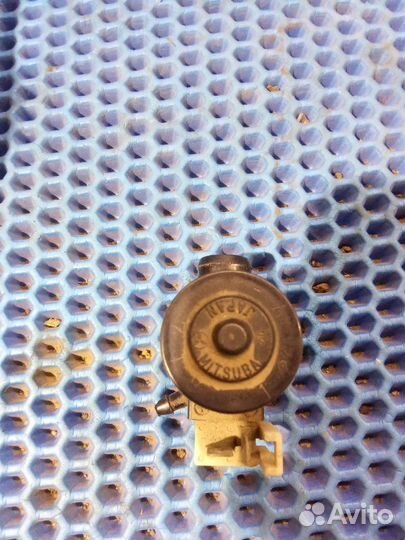 Моторчик омывателя Suzuki Grand Vitara JT J20A