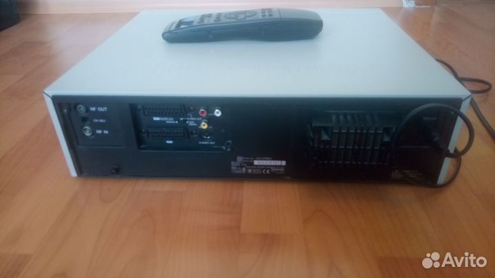 Видеомагнитофон Panasonic AG-4700 HiFi Stereo TBC