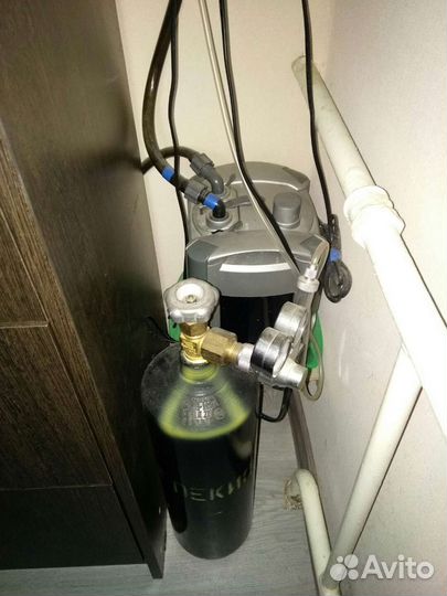 Аквариум с оборудованием