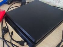 Продаю ps 4 slim