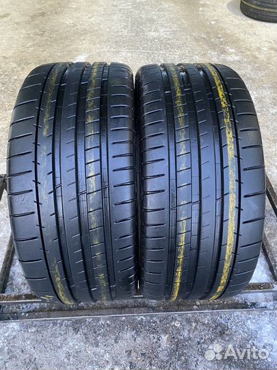 Michelin Pilot Super Sport 235/35 R19