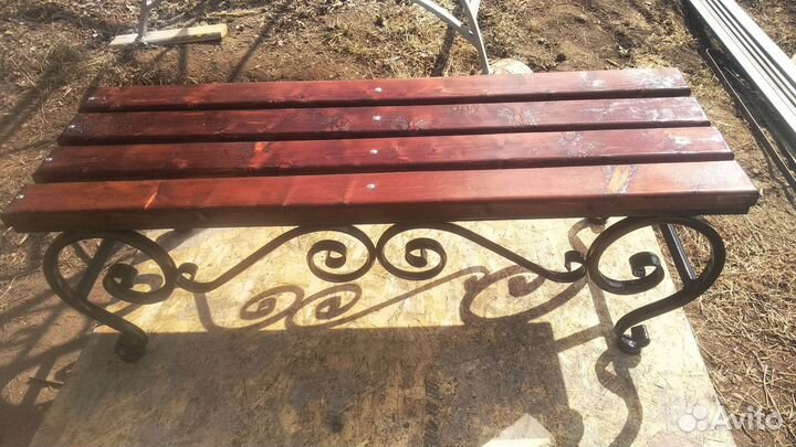 Лавочка садовая
