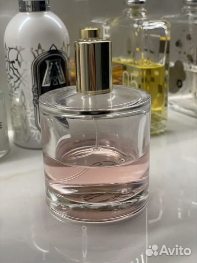 Zarkoperfume pink molecule 090 09