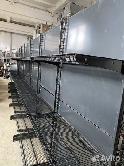 Стеллажи металлические пристенные