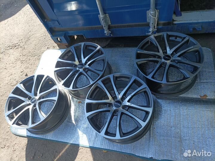 Литые диски r18 5x114 3 бу