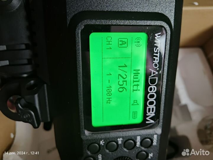 Вспышка godox AD600BM