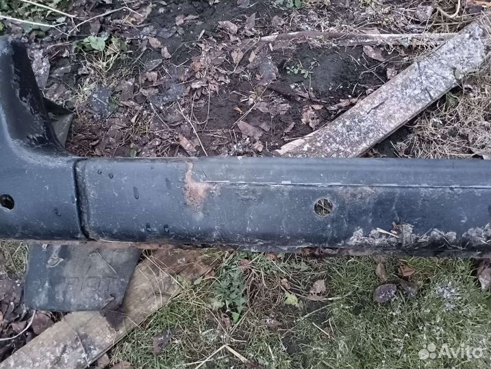 Бампер задний с датчиками парковки на УАЗ патриот