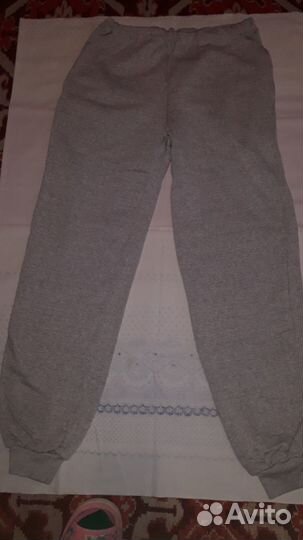 Спортивный трикотажный костюм женский (Винтаж)