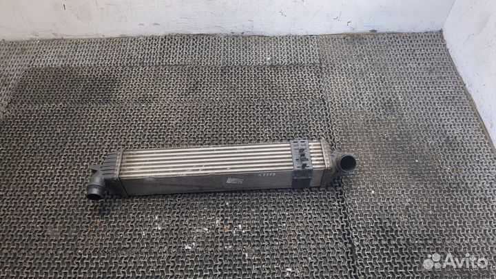 Радиатор интеркулера Renault Laguna 3 2009, 2011