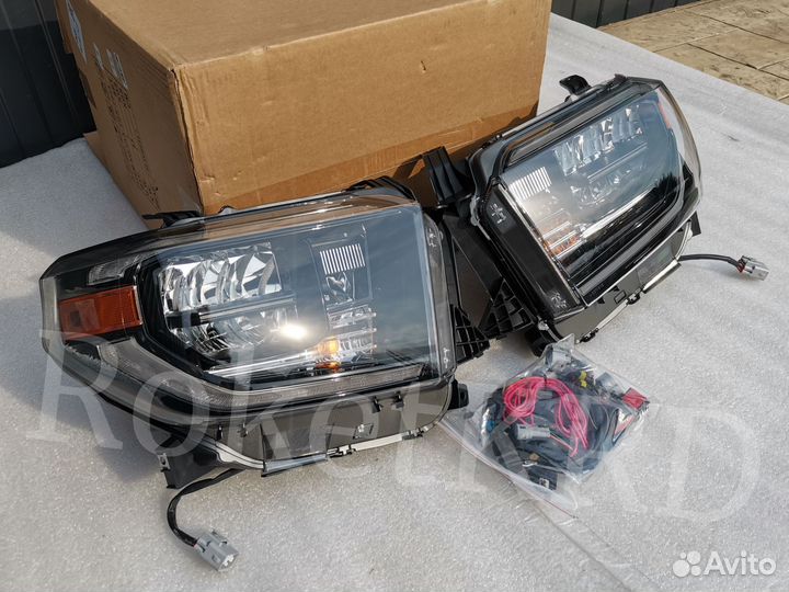 Фары toyota tundra с 2013 г LED
