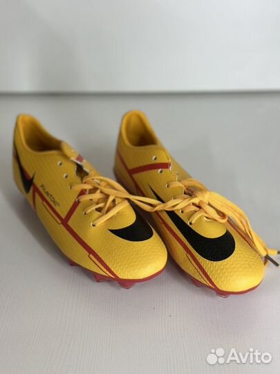 Футбольные бутсы новые 38-41