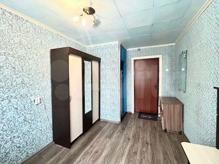 Комната 10 м² в 5-к., 5/5 эт.