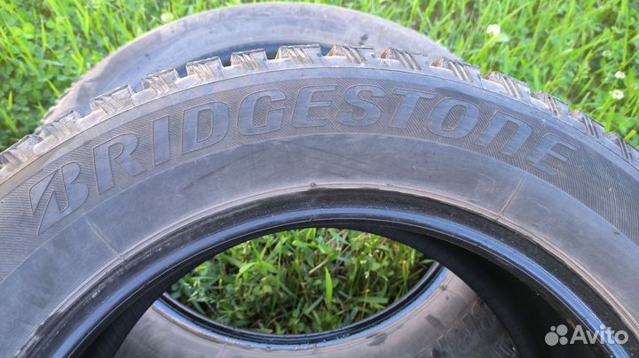 Bridgestone Blizzak Spike-01 195/60 R15 88T