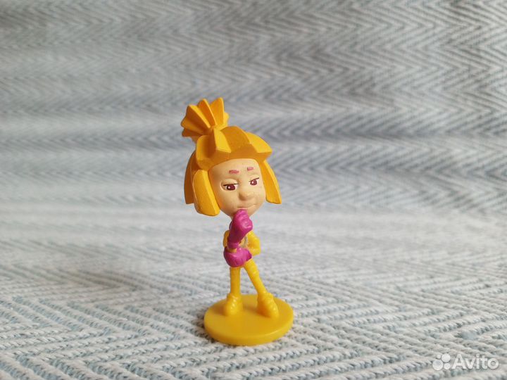 Игрушки детские фигурки из мультиков