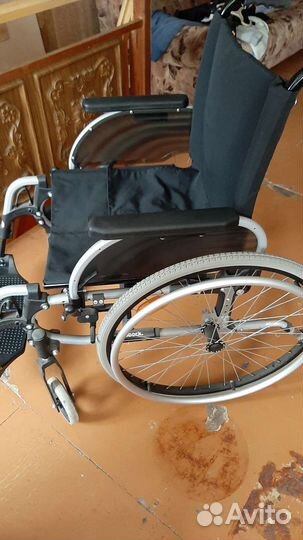 Инвалидная коляска новая в каробке