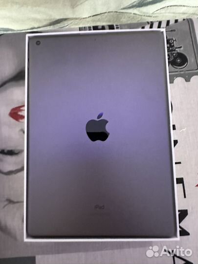 iPad 10.2 64 gb Space Gray