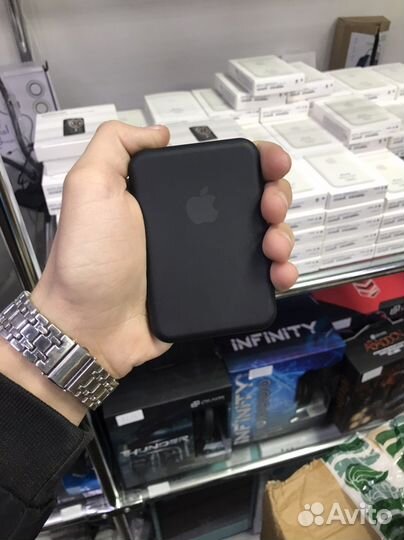 Повербанк iPhone Battery Pack 3000 mah