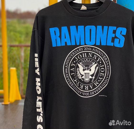 Лонгслив Ramones Longsleeve