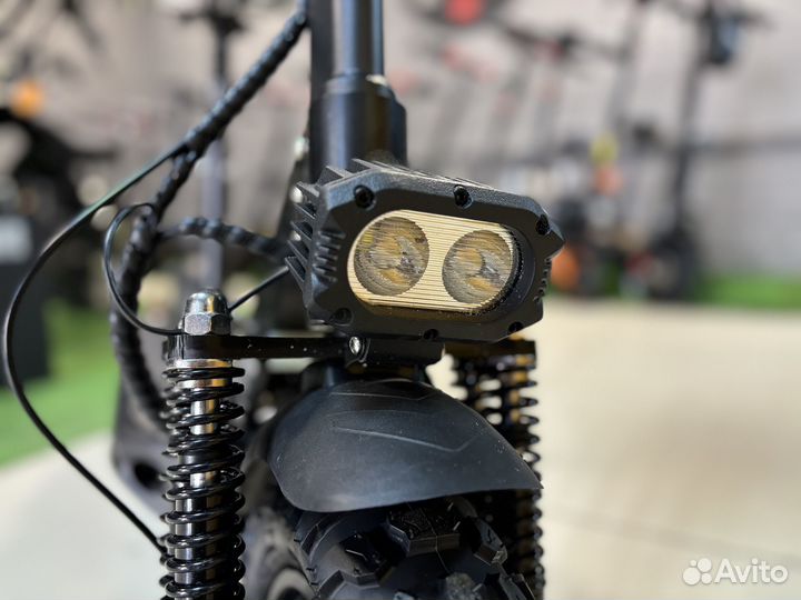 Электросамокат WoLong M4 Pro Plus 2024