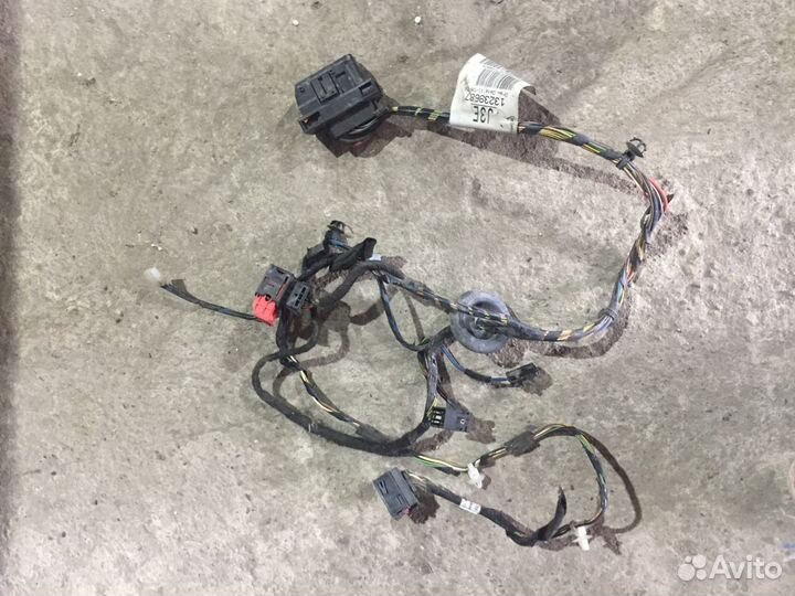 Проводка двери передней правой Opel Corsa D