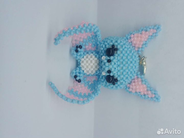 Брелок из бисера