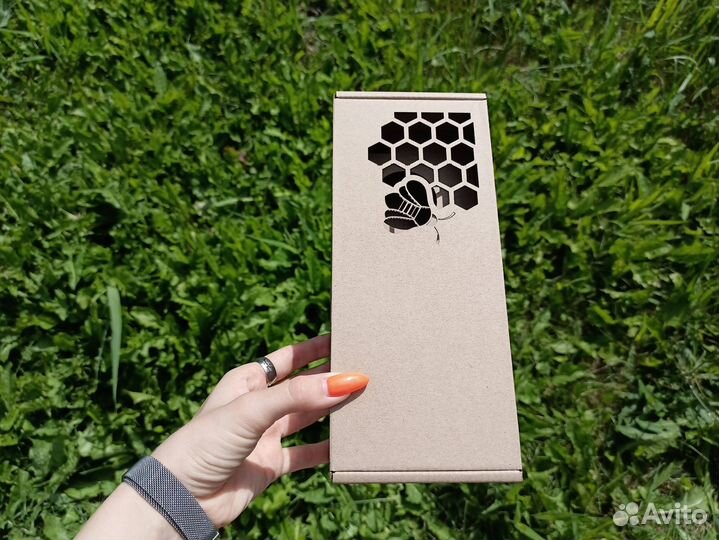 Картонные коробки для подарочной упаковки