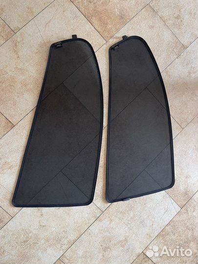 Задние шторки на бмв