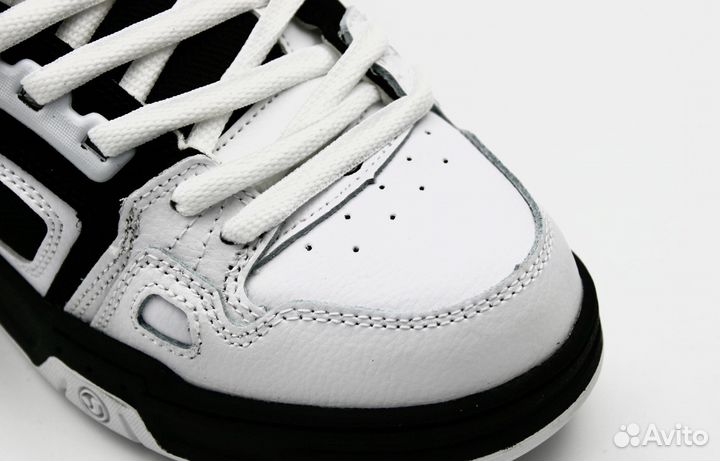 Кроссовки DVS