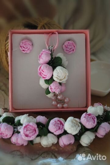 Браслет и серьги с пионами,на заказ