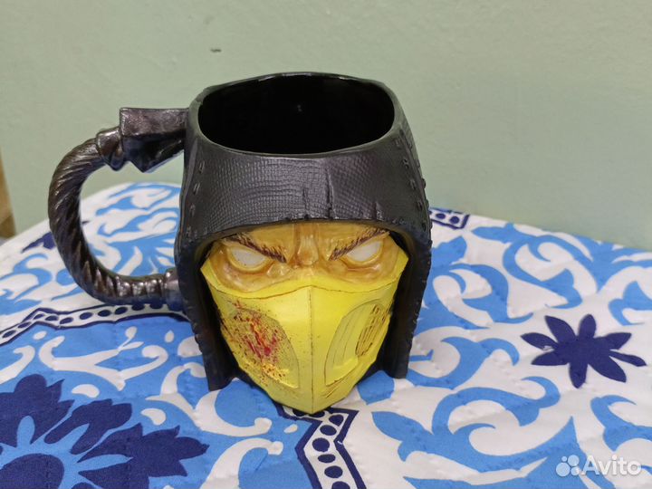 Кружка 0.7 литра. Scorpion Mortal Kombat