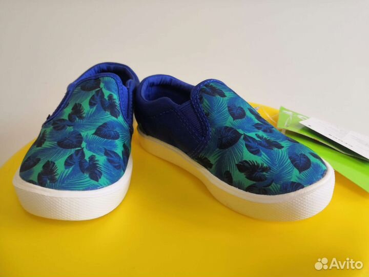 Слипоны crocs