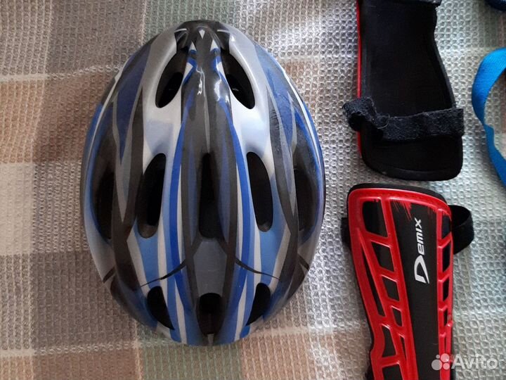 Защита для роликов со шлемом детская