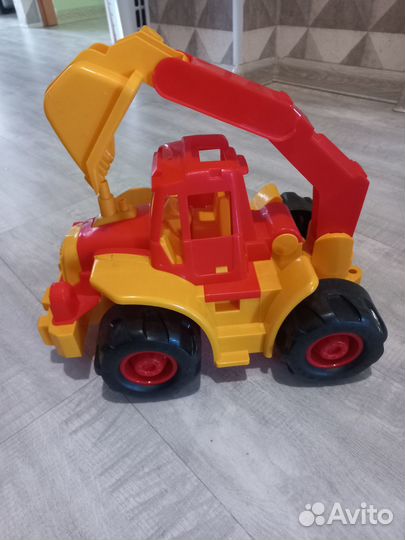 Экскаватор