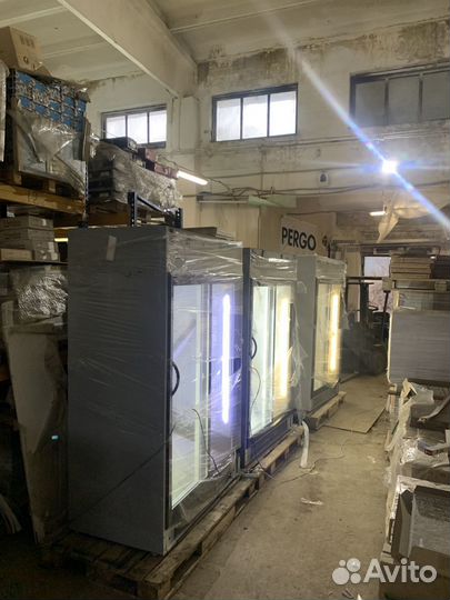 Холодильный шкаф