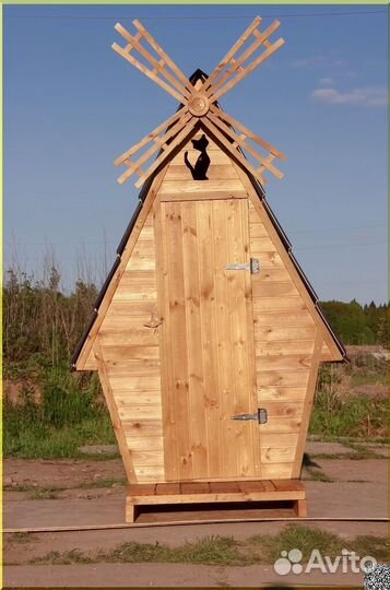 Дачный туалет деревянный PRO877