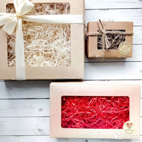 Крафтовая коробочка с окошком 20*12*4см