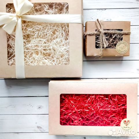 Крафтовая коробочка с окошком 20*12*4см