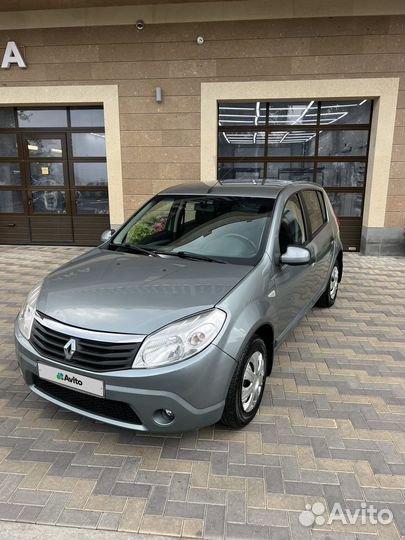 Renault Sandero, 2010
