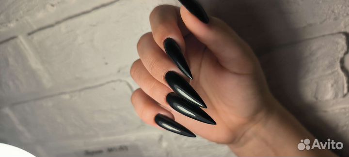 Маникюр, наращивание ногтей