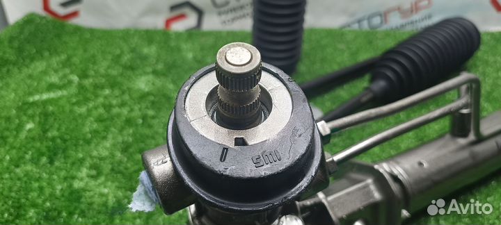 Рулевая рейка mitsubishi Carisma mr 102489