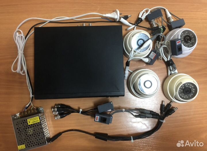 Видеонаблюдение на 4 камеры полный комплект