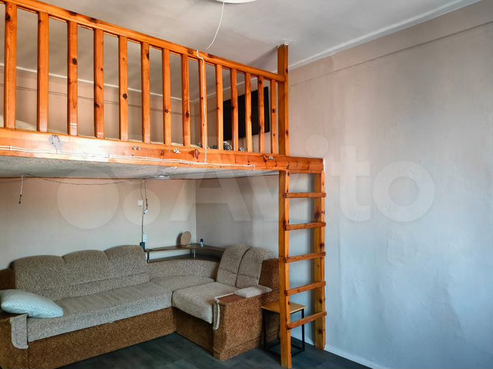 2-к. квартира, 55 м², 2/3 эт.