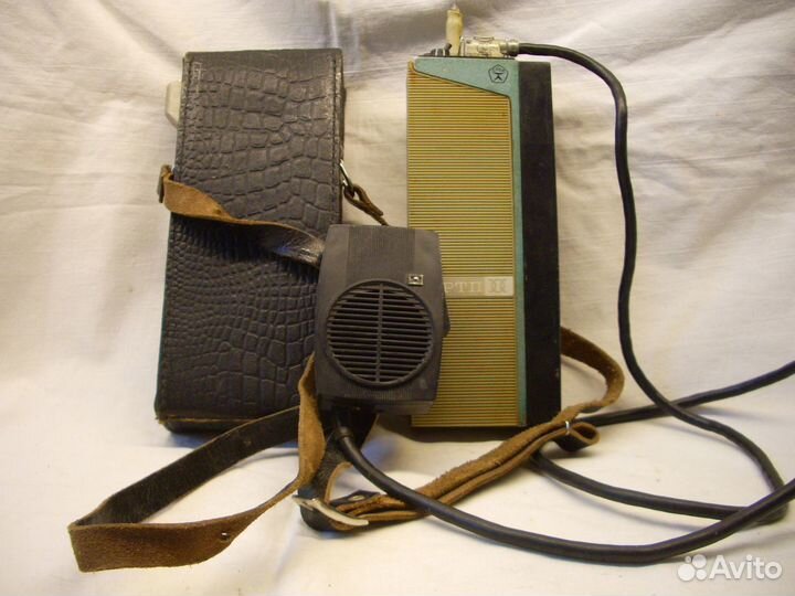 Корпус радиостанции Ласточка из СССР