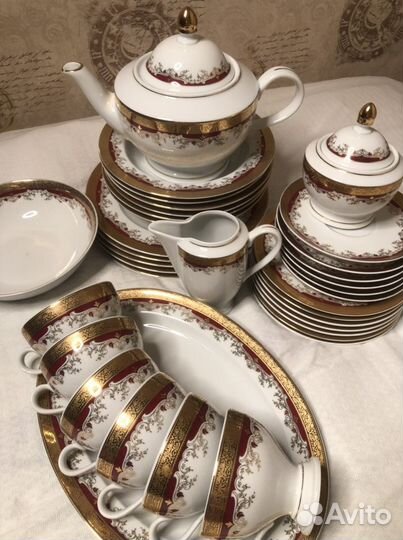 Сервиз Thun Кристина Красная Лилия