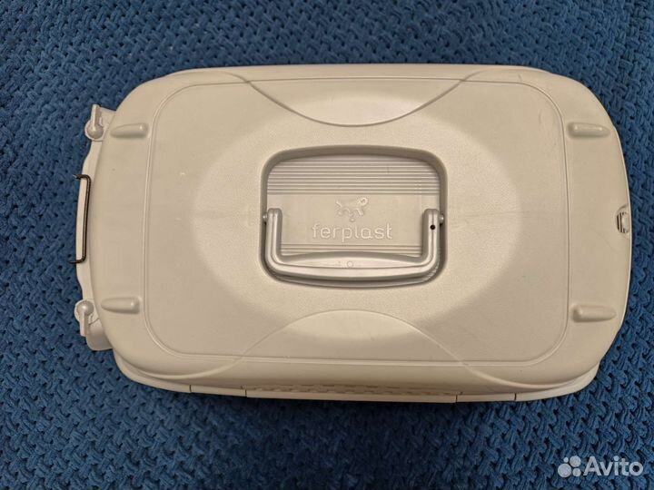 Переноска для кошек и собак