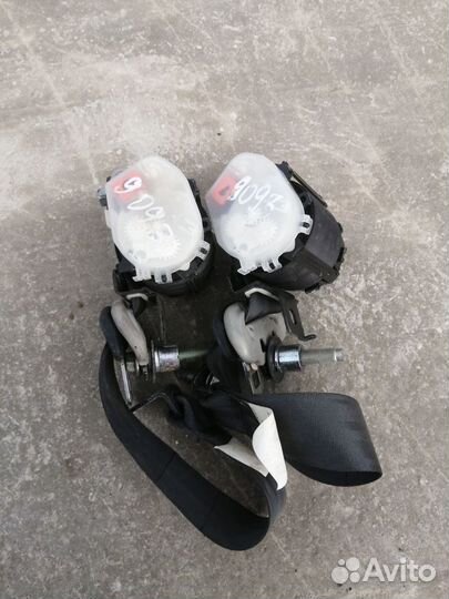 Ремень безопасности Honda CR-V (RE) III (2006–2010