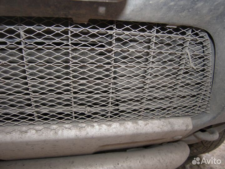 Сетка защитная на решетку радиатора