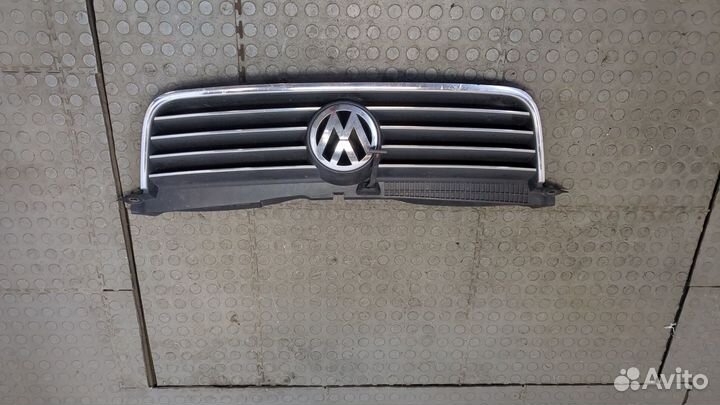 Решетка радиатора Volkswagen Passat 5, 2004